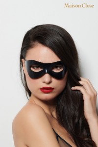 Masque l'inconnu Maison Close Maison Close